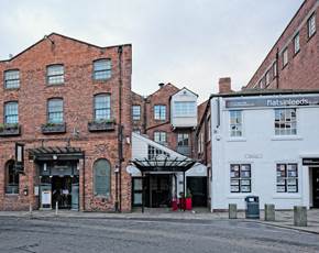 Exterior and Entrance of 42 The Calls in Leeds