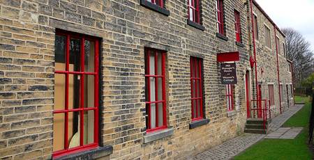 Armley Mills image copyright Tim Green licensed under CC for commercial use via Flickr